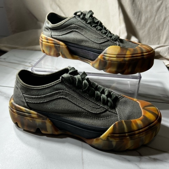 Vans Old Skool‎ Tapered Modular Sneaker in Olive green. Men's 6.5 women's 8 - Picture 1 of 12